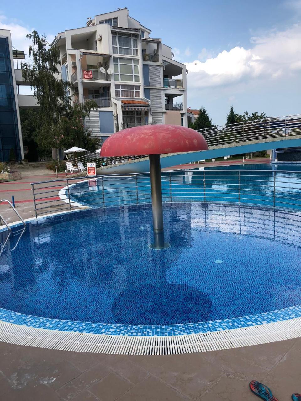 Elit 2 Apartment Pantai Sunny Luaran gambar