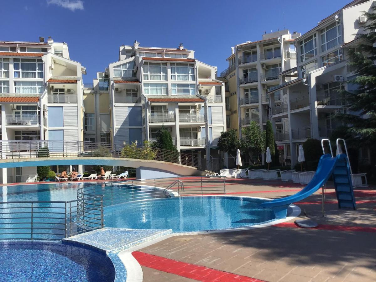 Elit 2 Apartment Pantai Sunny Luaran gambar