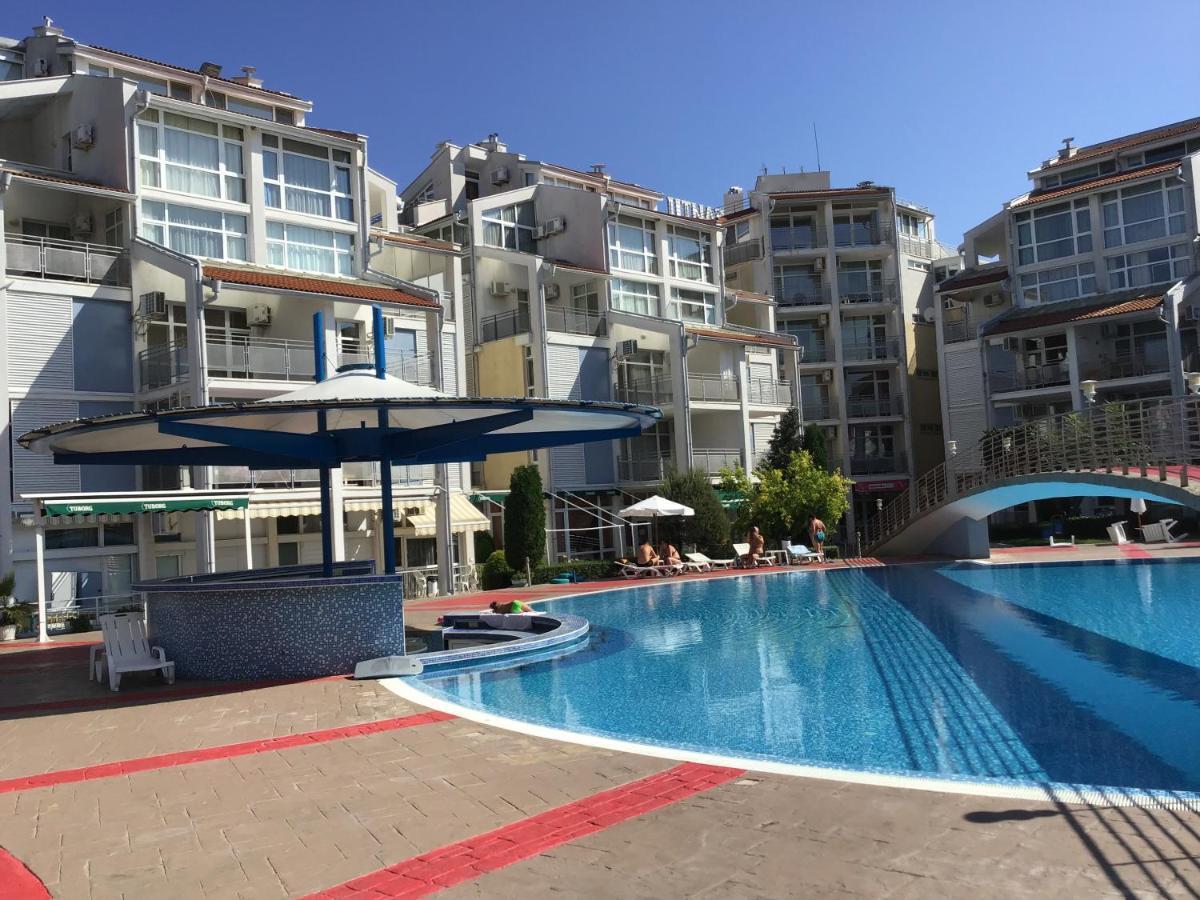 Elit 2 Apartment Pantai Sunny Luaran gambar